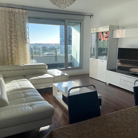 Fira De Barcelona City View Apartment With Garage Parking ロスピタレート・デ・リョブレガート エクステリア 写真