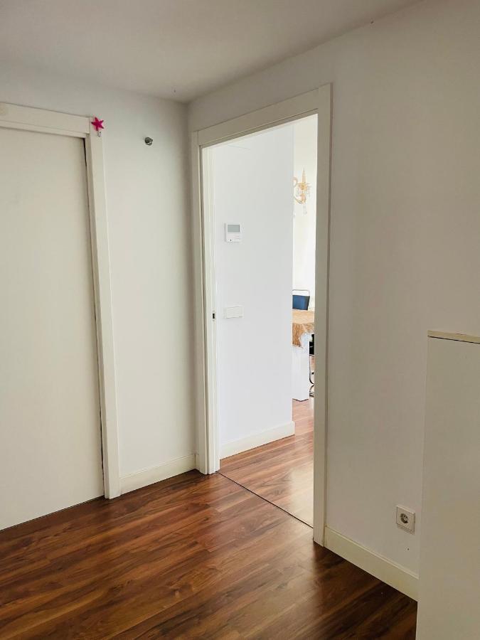 Fira De Barcelona City View Apartment With Garage Parking ロスピタレート・デ・リョブレガート エクステリア 写真